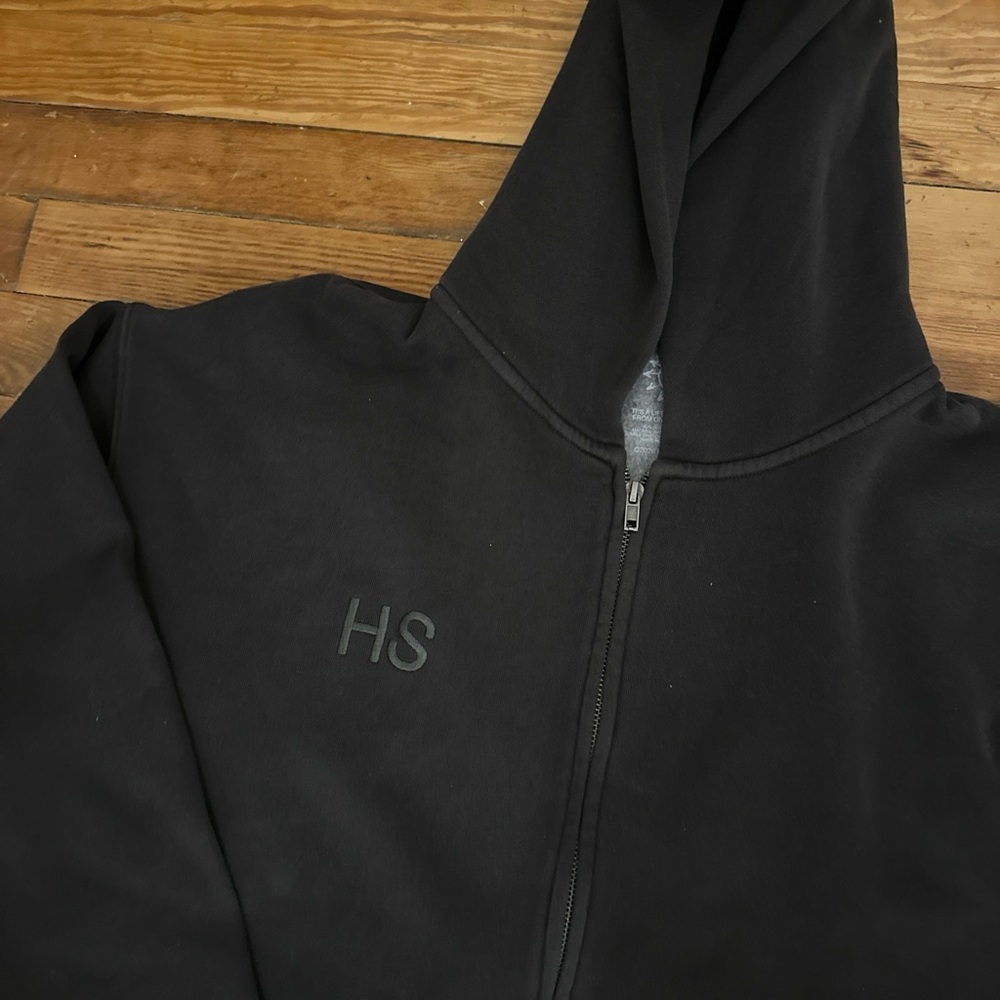 Harry Styles New merch Full-Zip Hooded Sweatshirt with Subtle 'HS' - Picture 2 of 5